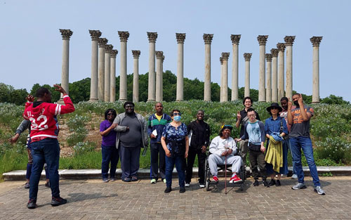 CHOICES members at the national arboretum
