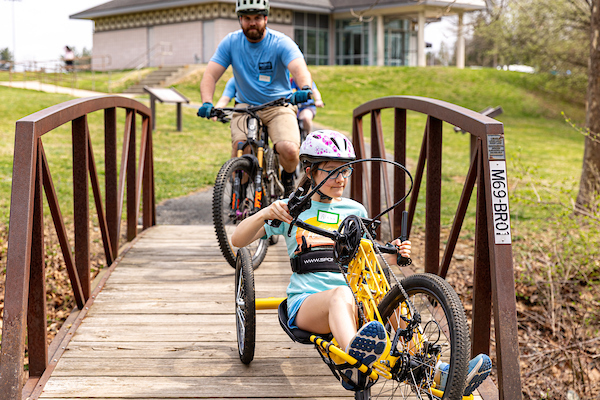 adaptive mountain biking participants